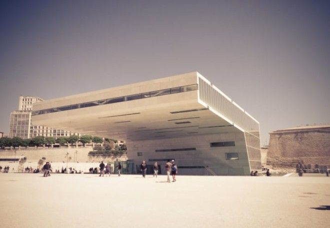 42 убедительные причины никогда не посещать Францию