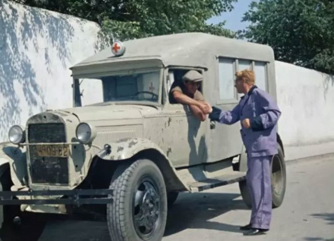 Немцу показали советский фильм Кавказская пленница и вот его комментарии